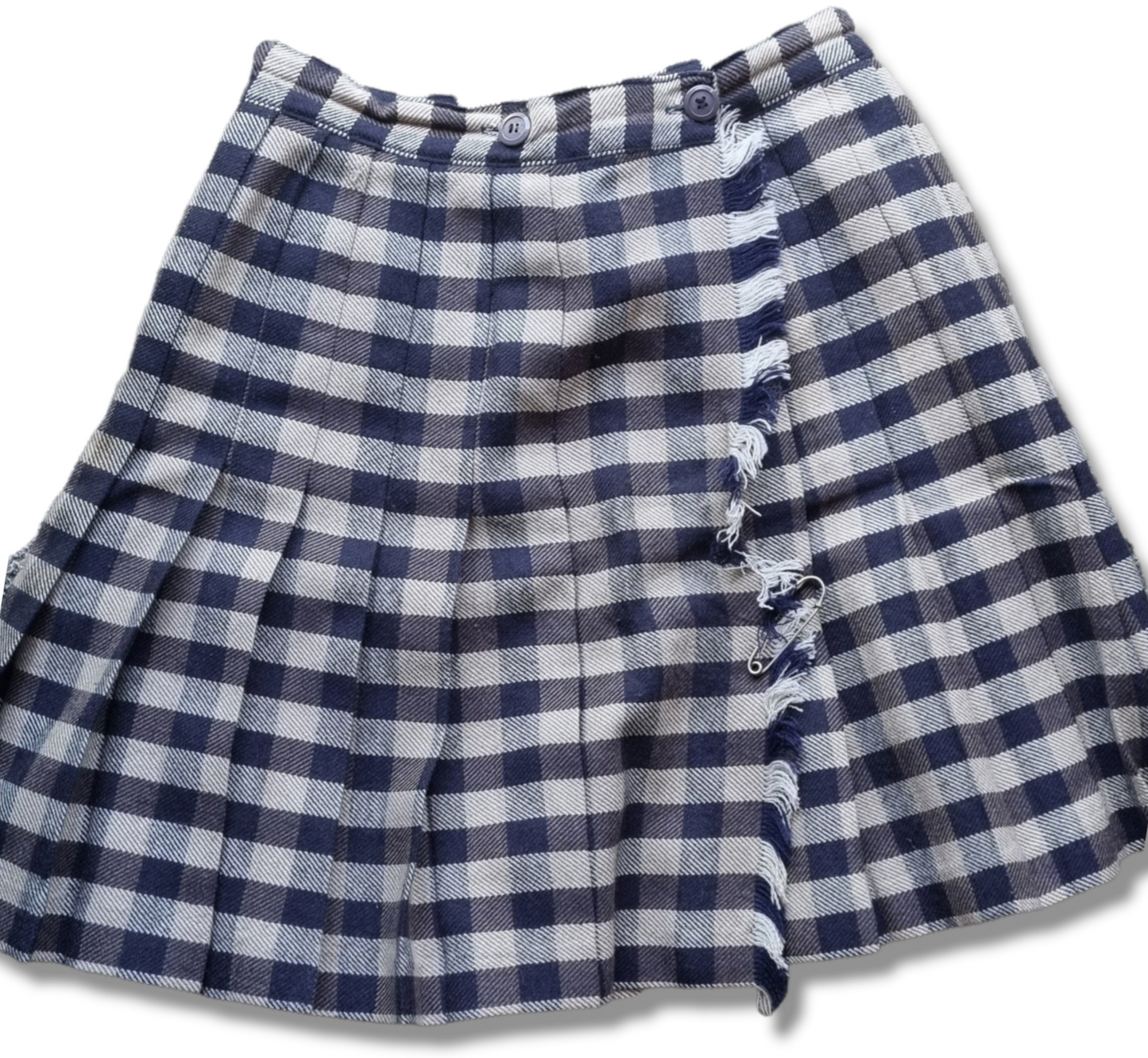 Pollera tipo escocesa con tablas