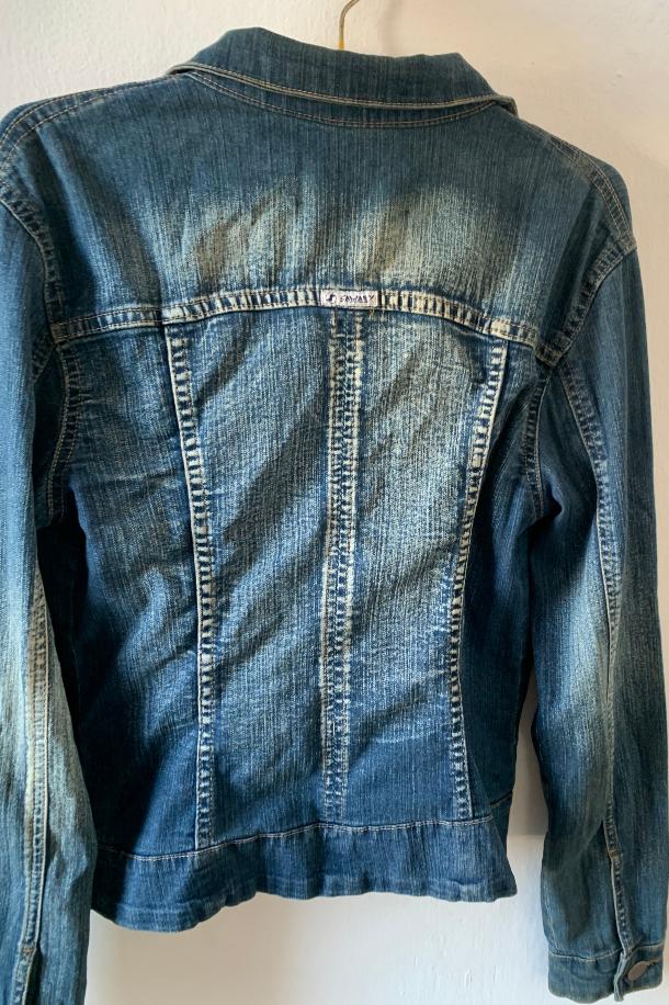 CAMPERA DE JEAN